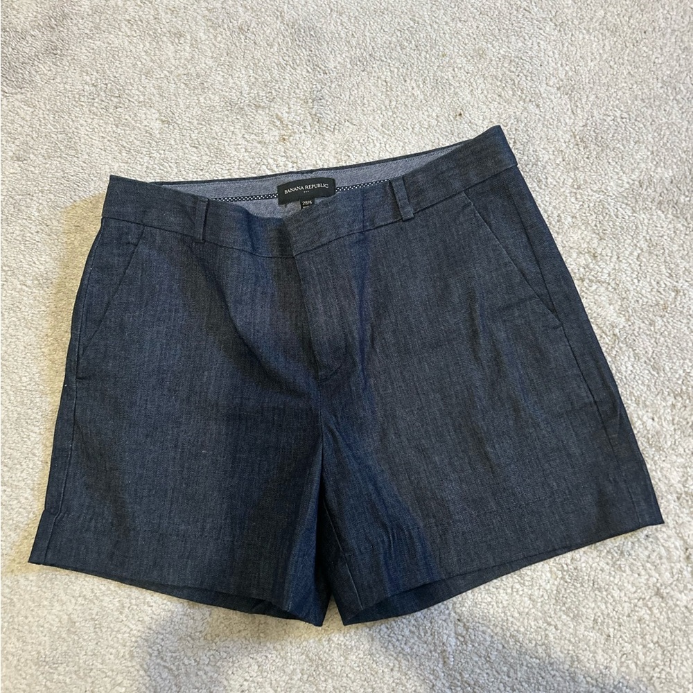 Banana Republic factory denim color shorts size 6/28